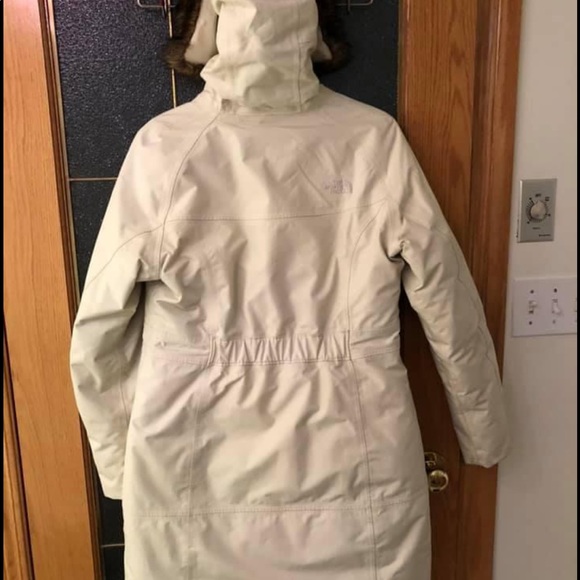 Northface Arctic Parka - Picture 3 of 3